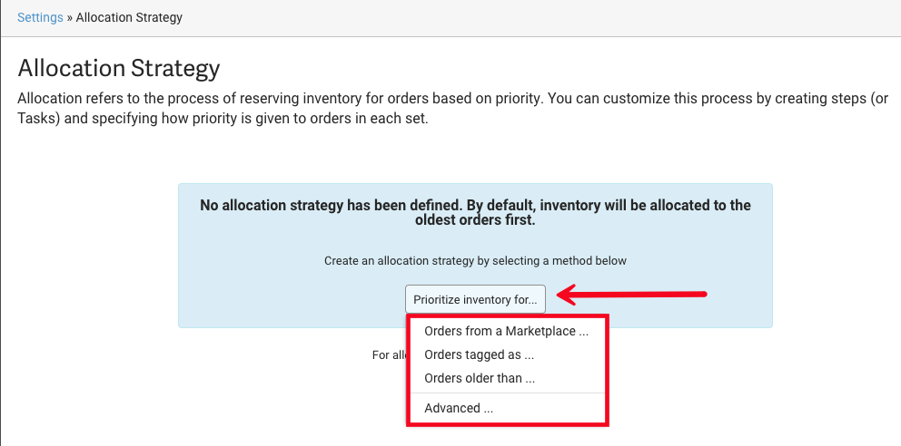 Fenêtre pop-up Stratégie d'attribution. Une flèche pointe sur le bouton : Prioriser l'inventaire pour. Les options Commandes de la marketplace, Commandes marquées comme, Commandes antérieures à et Avancé sont encadrées en rouge