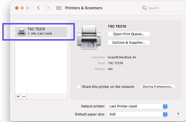 Mac-Drucker- und Scanner-Bildschirm mit erfolgreich hinzugefügtem und zum Drucken verfügbarem neuen Drucker.