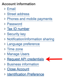 Información de la cuenta de PayPal con flecha apuntando al elemento de la lista Solicitar credenciales de API.