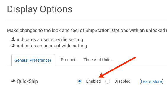 En la pestaña Preferencias generales de Opciones de visualización, la flecha apunta hacia la opción activada para QuickShip